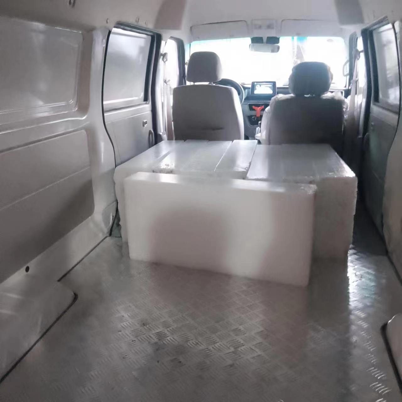 工业降温的大冰块-海淀良臣制冰厂